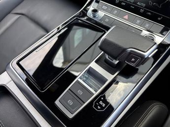 AUDI Q7 45 Tdi Quattro S Line 5Dr Tiptronic