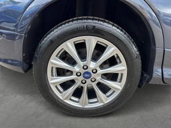 FORD KUGA VIGNALE 2.0 Tdci 180 [Pan Roof] 5Dr Auto