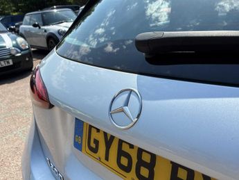 MERCEDES-BENZ A CLASS A200 Amg Line 5Dr Auto