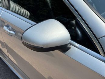 MERCEDES-BENZ A CLASS A200 Amg Line 5Dr Auto