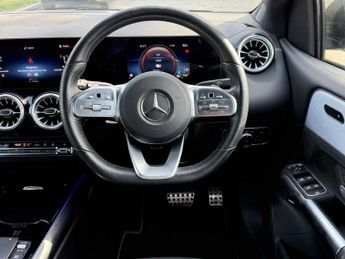 MERCEDES-BENZ B CLASS B250E Amg Line Executive Edition 5Dr Auto