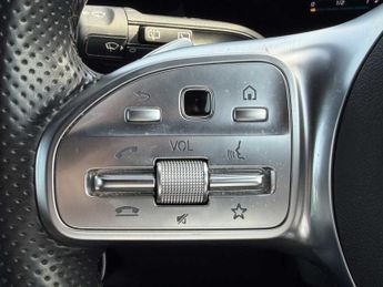 MERCEDES-BENZ B CLASS B250E Amg Line Executive Edition 5Dr Auto