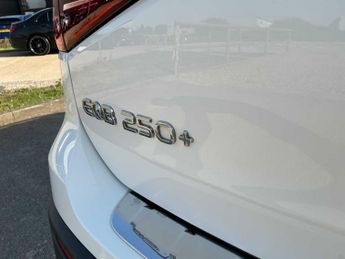 MERCEDES-BENZ EQB Eqb 250+ 140Kw Urban Edition 70.5Kwh 5Dr Auto