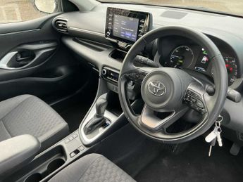 TOYOTA YARIS 1.5 Hybrid Icon 5Dr Cvt