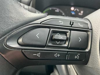 TOYOTA YARIS 1.5 Hybrid Icon 5Dr Cvt
