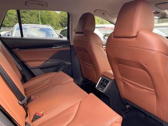 SKODA ENYAQ Iv 62Kwh 60 Suv 5Dr Electric Auto (Dc120Kw) (179 Ps)