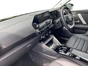 CITROEN C4 1.2 Puretech Max Hatchback 5Dr Petrol Eat8 Euro 6 (S/S) (130 Ps)