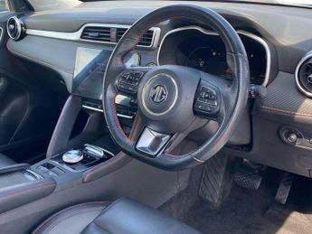MG MOTOR UK ZS 130Kw Trophy Ev 51Kwh 5Dr Auto