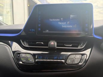 TOYOTA C-HR 1.8 Vvt-H Dynamic Suv 5Dr Petrol Hybrid Cvt Euro 6 (S/S) (122 Ps
