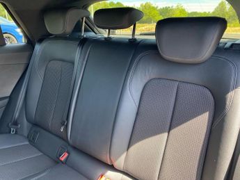 AUDI Q2 1.5 Tfsi Cod 35 S Line Suv 5Dr Petrol S Tronic Euro 6 (S/S) (150