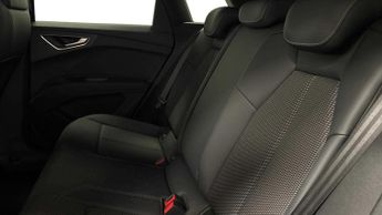 AUDI Q4 40 S Line Suv 5Dr Electric Auto 82Kwh (204 Ps)