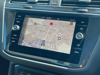 VOLKSWAGEN TIGUAN 1.5 Tsi Elegance Suv 5Dr Petrol Dsg Euro 6 (S/S) (150 Ps)