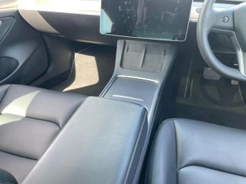 TESLA MODEL 3 (Dual Motor) Long Range Saloon 4Dr Electric Auto 4Wde (346 Ps)