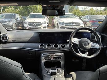 MERCEDES-BENZ E CLASS E220D Amg Line Night Edition 4Dr 9G-Tronic