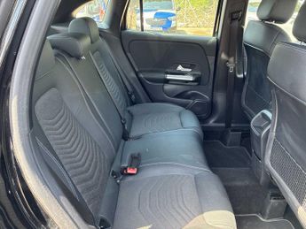 MERCEDES-BENZ GLA Gla 200 Sport Executive 5Dr Auto