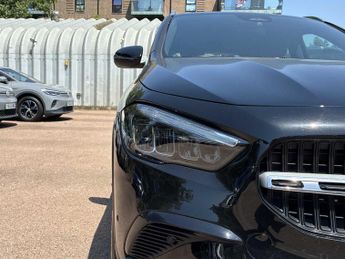 MERCEDES-BENZ GLA Gla 200 Sport Executive 5Dr Auto