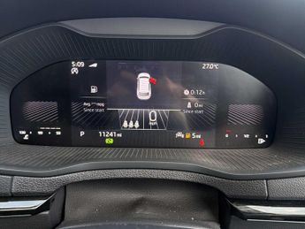 SKODA KAROQ 1.5 Tsi Sportline 5Dr Dsg