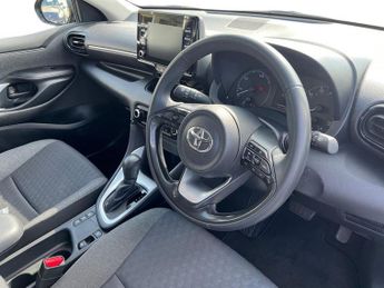 TOYOTA YARIS 1.5 Vvt-H Icon Hatchback 5Dr Petrol Hybrid E-Cvt Euro 6 (S/S) (1