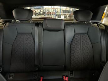 AUDI Q4 50 Edition 1 Suv 5Dr Electric Auto Quattro 82Kwh (299 Ps)