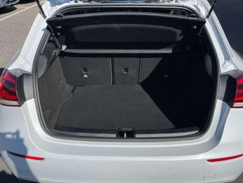 MERCEDES-BENZ A CLASS A180 Sport Executive 5Dr Auto