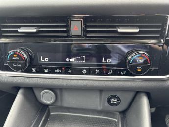 NISSAN QASHQAI 1.5 E-Power N-Connecta 5Dr Auto