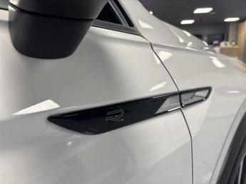 VOLKSWAGEN TIGUAN 1.5 Tsi 150 R-Line 5Dr Dsg