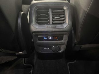 VOLKSWAGEN TIGUAN 1.5 Tsi 150 R-Line 5Dr Dsg
