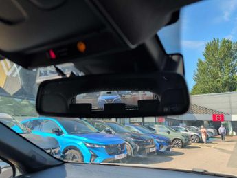 RENAULT CAPTUR 1.6 E-Tech Phev 160 Launch Edition 5Dr Auto
