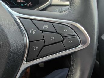 RENAULT CAPTUR 1.6 E-Tech Phev 160 Launch Edition 5Dr Auto