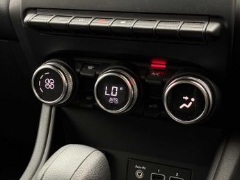 RENAULT CAPTUR 1.6 E-Tech Full Hybrid 145 Techno 5Dr Auto