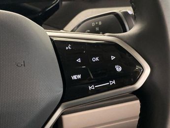 VOLKSWAGEN ID. BUZZ Pro 86Kwh Style Mpv 5Dr Electric Auto (Lwb, 7Seat) (286 Ps)