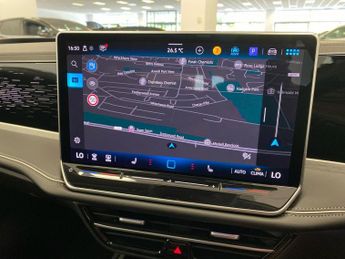 VOLKSWAGEN PASSAT 1.5 Etsi Mhev Elegance Estate 5Dr Petrol Hybrid Dsg Euro 6 (S/S)