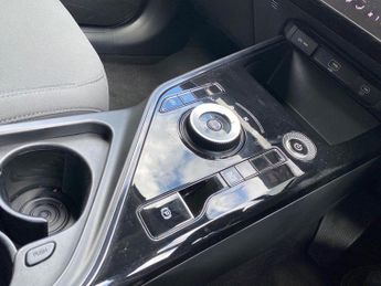 KIA NIRO 150Kw 2 Nav 65Kwh 5Dr Auto