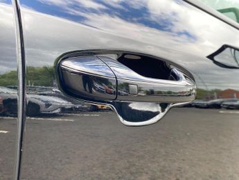 KIA NIRO 150Kw 2 Nav 65Kwh 5Dr Auto
