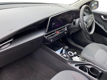 KIA NIRO 150Kw 2 Nav 65Kwh 5Dr Auto