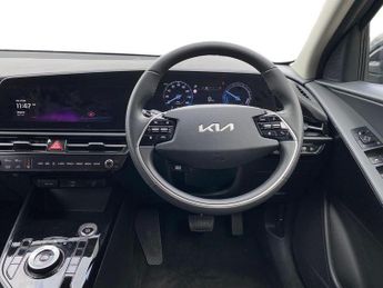 KIA NIRO 150Kw 2 Nav 65Kwh 5Dr Auto