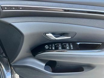HYUNDAI TUCSON 1.6 T-Gdi Mhev Ultimate Suv 5Dr Petrol Hybrid Dct 4Wd Euro 6 (S/