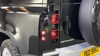 LAND ROVER DEFENDER 3.0 D250 Hard Top Se Auto