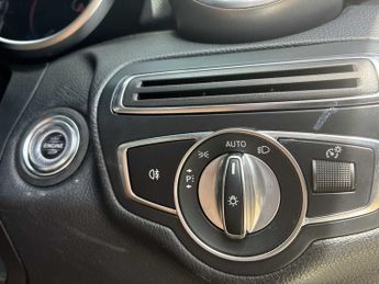 MERCEDES-BENZ C CLASS C300 Amg Line Premium 2Dr 9G-Tronic