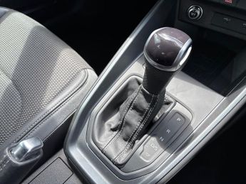 AUDI A1 1.0 Tfsi 30 S Line Sportback 5Dr Petrol S Tronic Euro 6 (S/S) (1
