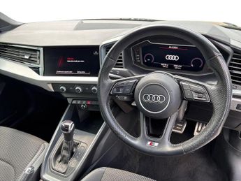 AUDI A1 1.0 Tfsi 30 S Line Sportback 5Dr Petrol S Tronic Euro 6 (S/S) (1