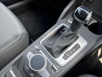 AUDI Q2 35 Tfsi Sport 5Dr S Tronic