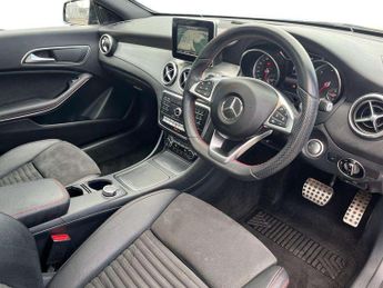 MERCEDES-BENZ CLA Cla 220D Amg Line 5Dr Tip Auto