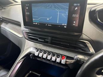 PEUGEOT 3008 1.5 Bluehdi Gt Suv 5Dr Diesel Eat Euro 6 (S/S) (130 Ps)