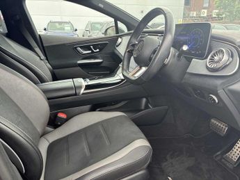 MERCEDES-BENZ EQE Eqe 300 180Kw Amg Line Premium 89Kwh 4Dr Auto