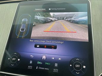 MERCEDES-BENZ EQE Eqe 300 180Kw Amg Line Premium 89Kwh 4Dr Auto