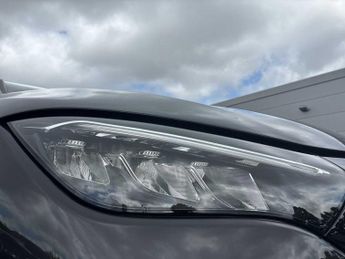 MERCEDES-BENZ EQE Eqe 300 180Kw Amg Line Premium 89Kwh 4Dr Auto