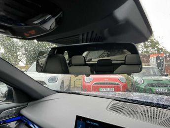 BMW M5 M5 5Dr Dct