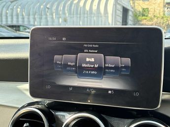 MERCEDES-BENZ GLC Glc 220D 4Matic Sport Premium Plus 5Dr 9G-Tronic