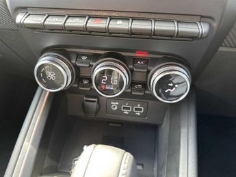 RENAULT CLIO 1.6 E-Tech Full Hybrid 145 Engineered 5Dr Auto
